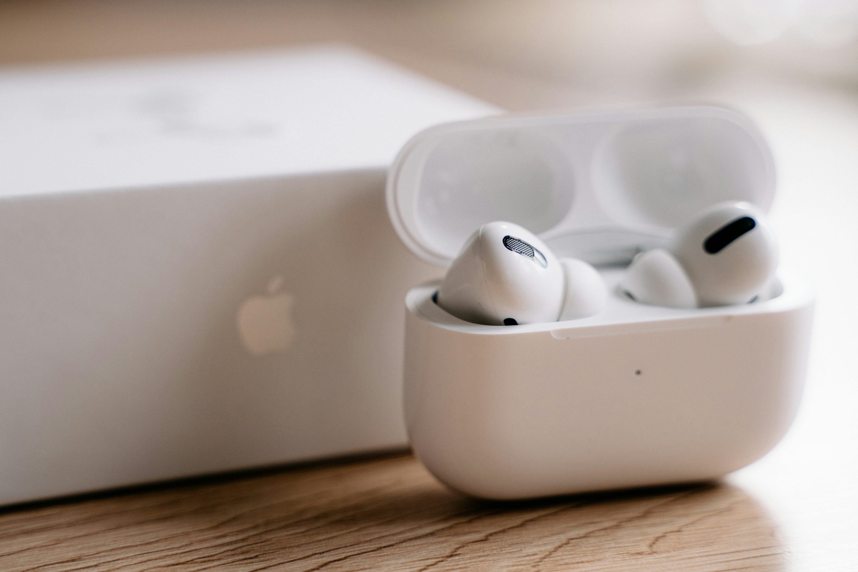 4th Generation Airpods Pro low Price Active Airpods 2 Apple AirPods Pro 2 best battery time for ever.